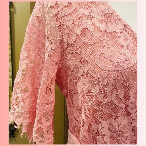 Francesca's pink lace romper long sleeve and shorts with belt and ties in back. - Picture 5 of 7